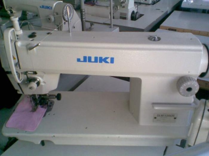 Juki DLM-5200N Bıçaklı Düz Dikiş Makinası