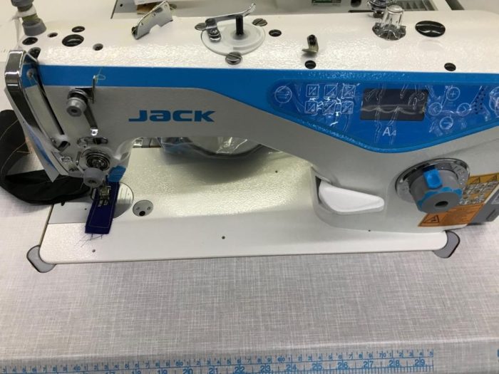 JACK A4 İPLİK KESİCİLİ DÜZ DİKİŞ MAKİNASI